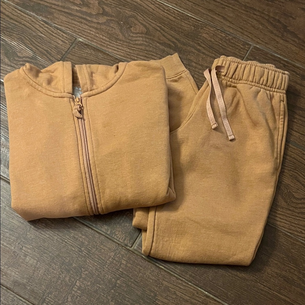 Boys Tan Zip-Up Hoodie and Joggers Set / Size 6-8